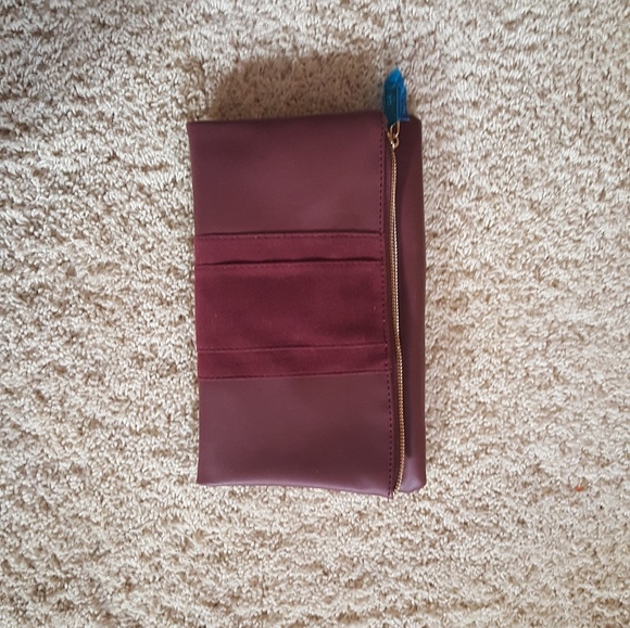 summer and rose clutch